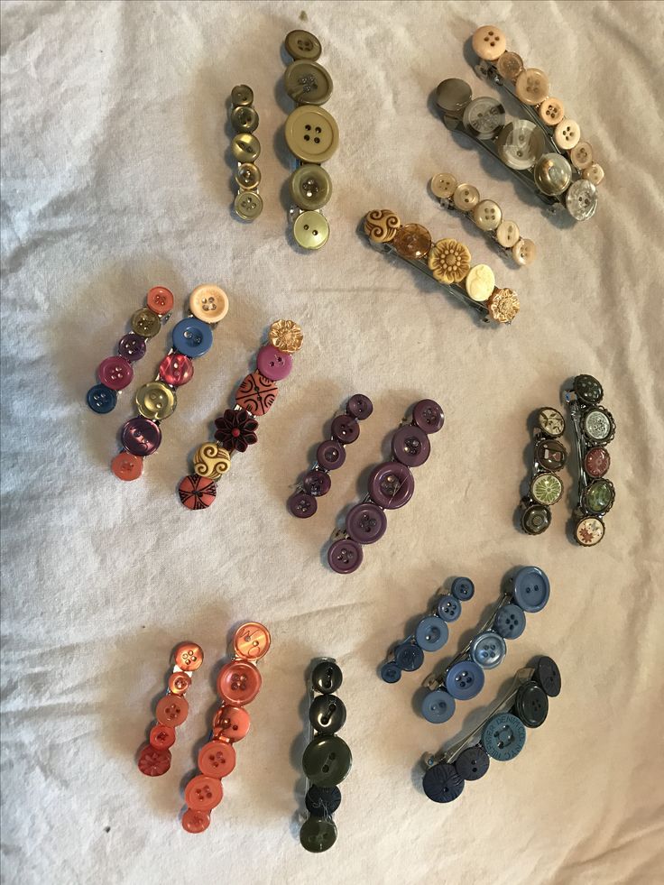 Button hair clips